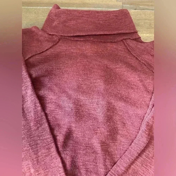 We the Free turtleneck - Picture 3 of 7